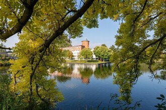 CH_27A0491-HDR null